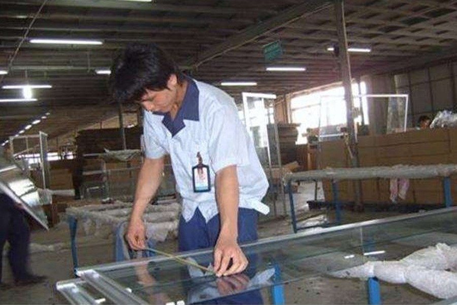 glass installation inspection