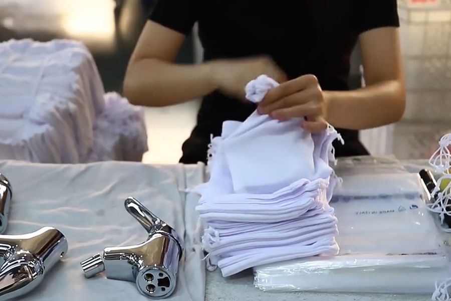 holie sanitary ware china faucet mixer supplier shower sets packing carton export bulk order wholesale price hot sale