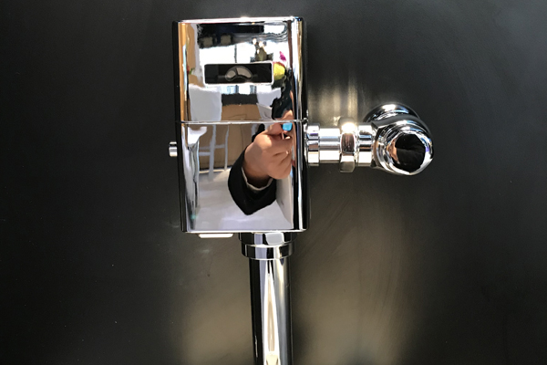 Top spud connector, innovative and secure plumbing solution
